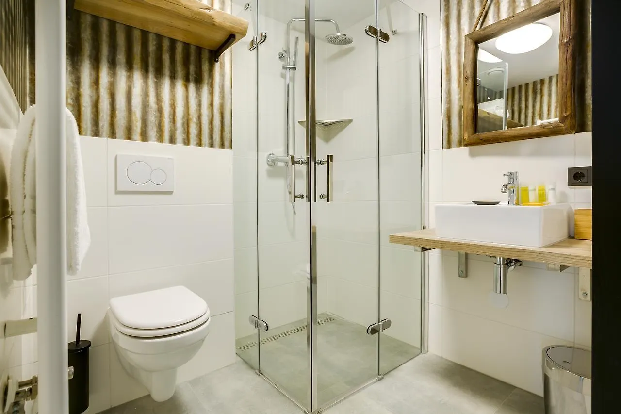 Exploris Hotel Utrecht 4*,